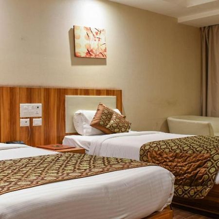 Hotel Le Roi Raipur At Raipur Railway Station Eksteriør bilde