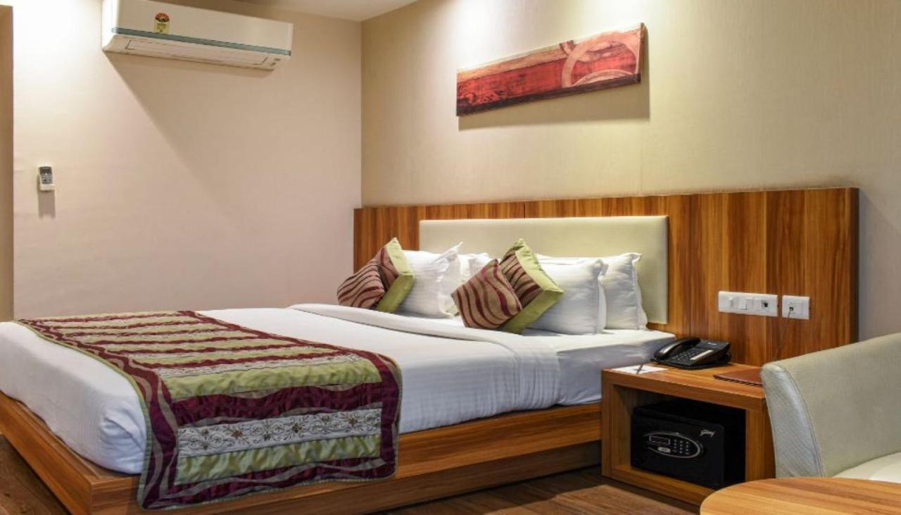 Hotel Le Roi Raipur At Raipur Railway Station Eksteriør bilde