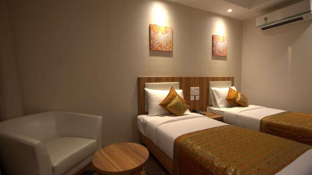 Hotel Le Roi Raipur At Raipur Railway Station Eksteriør bilde