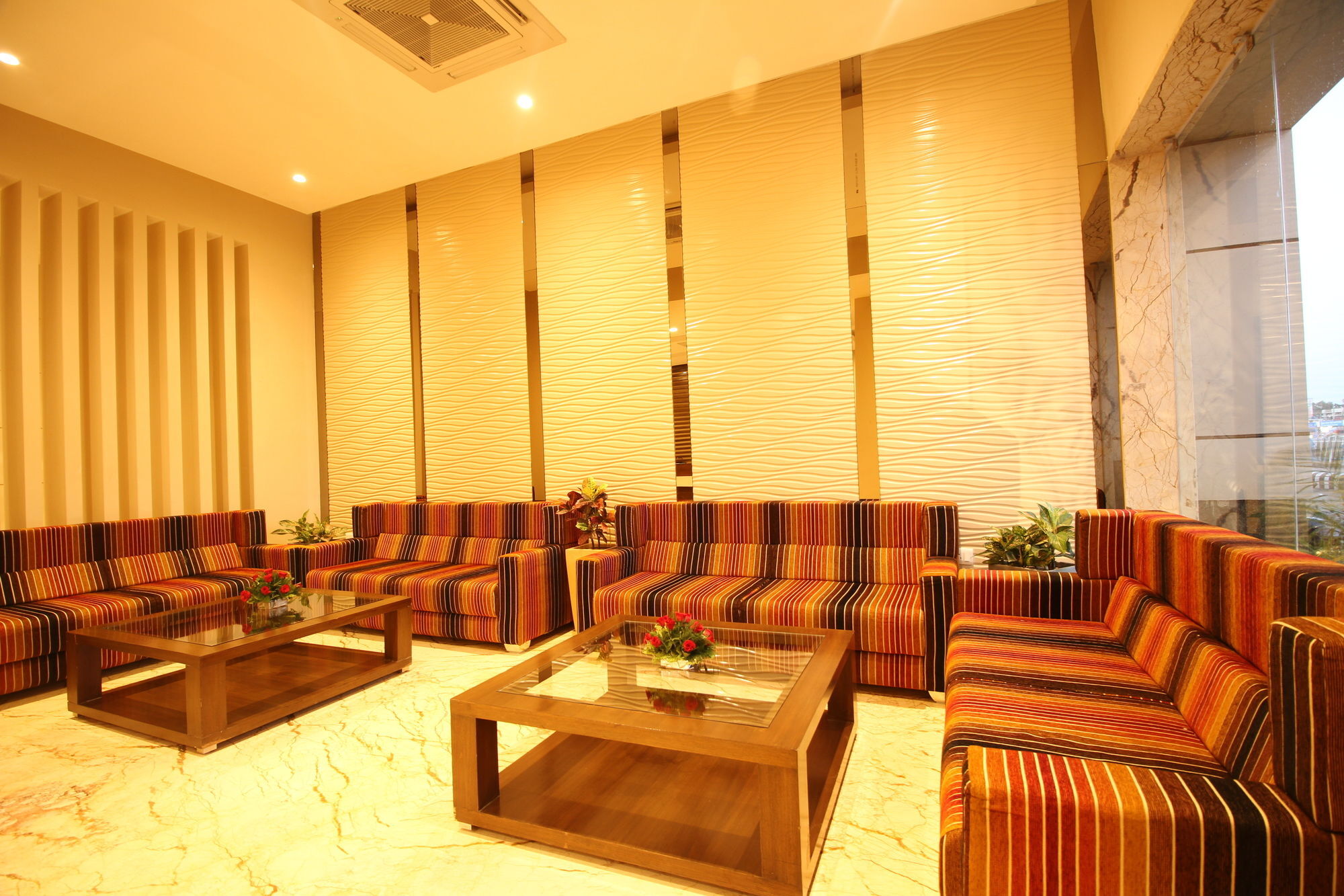 Hotel Le Roi Raipur At Raipur Railway Station Eksteriør bilde